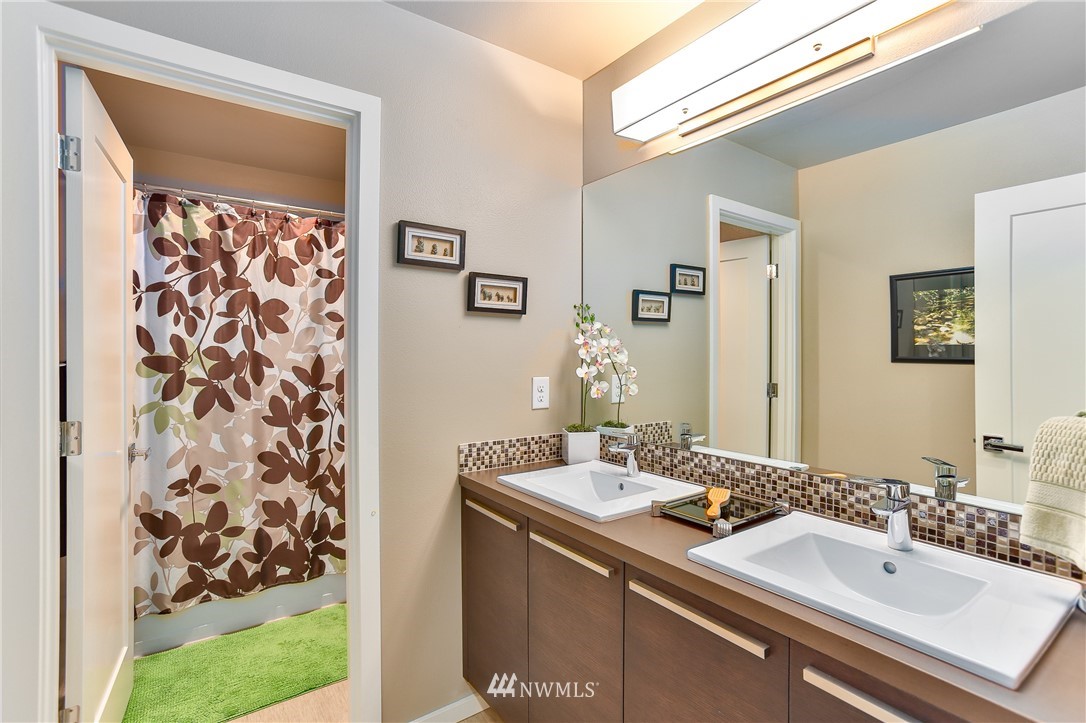 17009 40th Drive Southeast Bothell, WA 98012 - Photo 16 of 25 Gallery Image 16