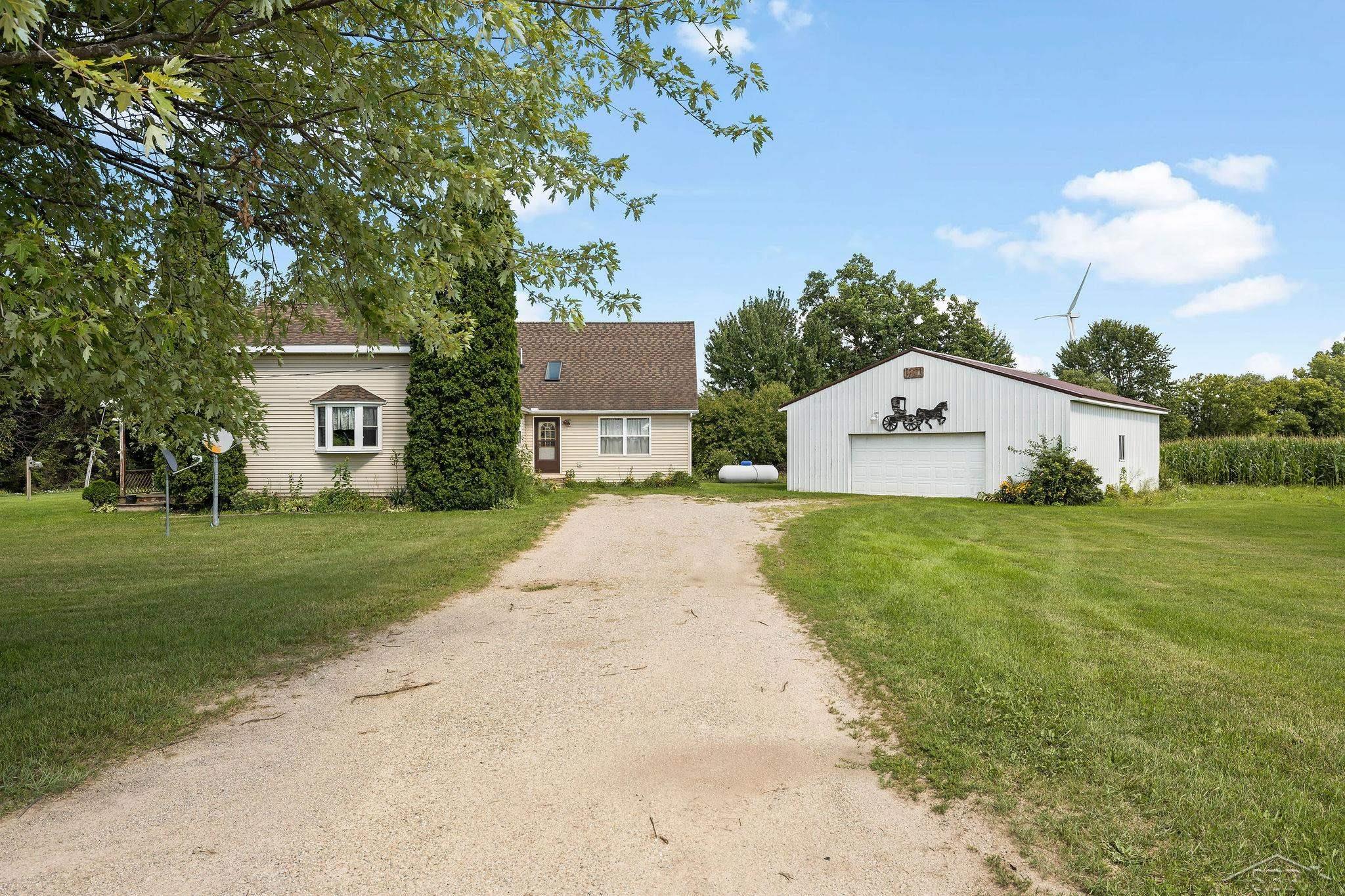 6498 North Mason Road Merrill, MI 48637 - Photo 8 of 37 50086542-8.JPG
