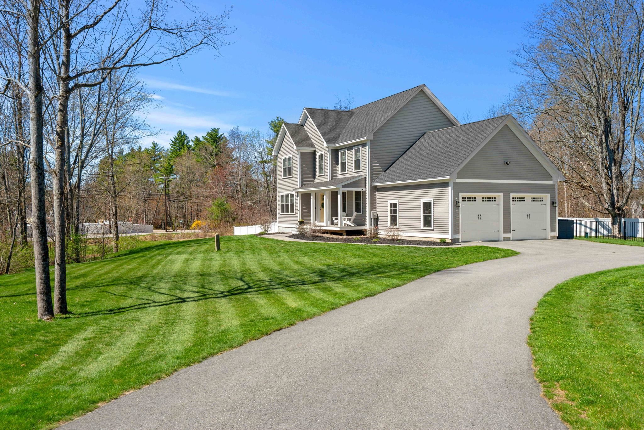 4 Overlook Drive Epping, NH 03042 - Photo 3 of 51
