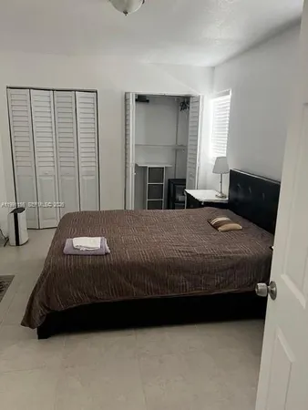 $3,500 | 644 Southwest 1st Court, Unit 644, Hallandale Beach, FL 33009