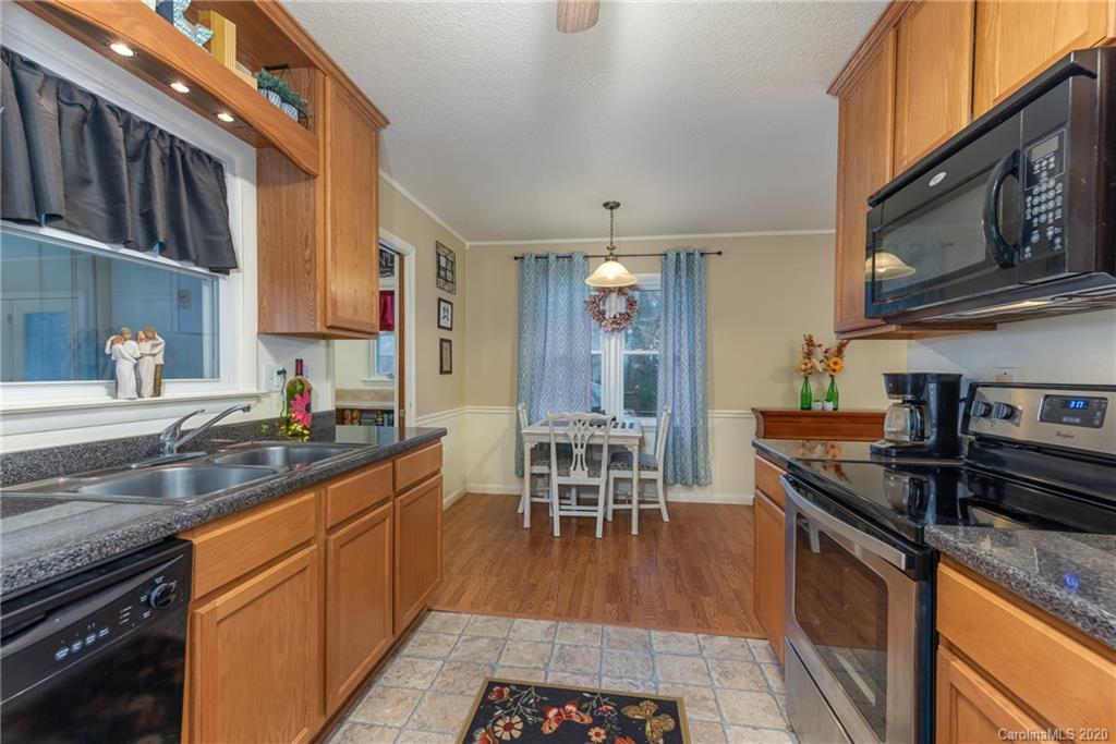 151 Azalea Drive Rutherfordton, NC 28139 - Photo 8 of 31