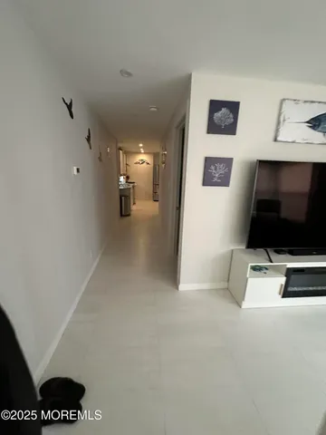 $2,300 | 106 Wallace Street, Unit B, Red Bank, NJ 07701