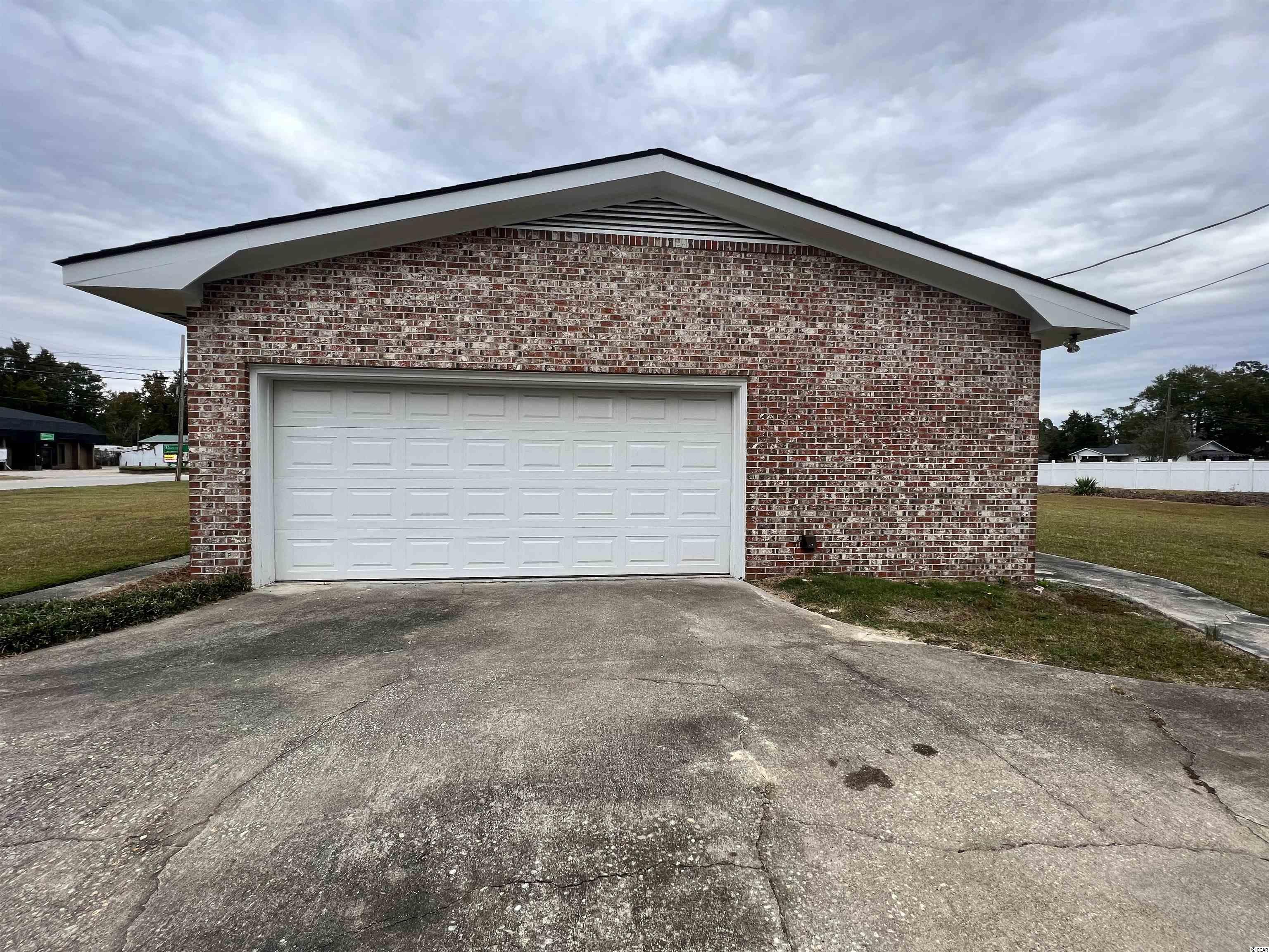 1003 South Main Street Mullins, SC 29574 - Photo 28 of 31