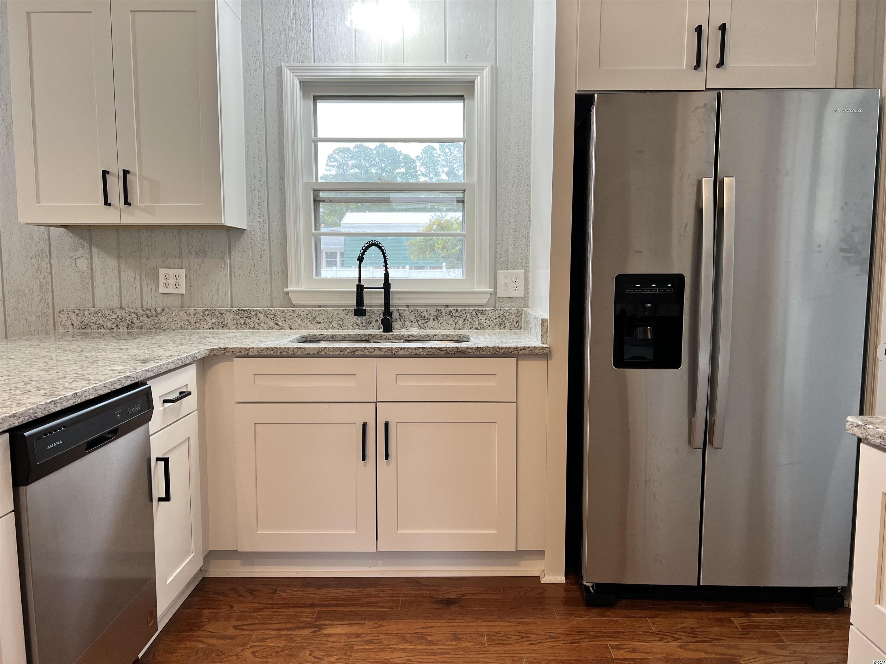 1003 South Main Street Mullins, SC 29574 - Photo 4 of 31