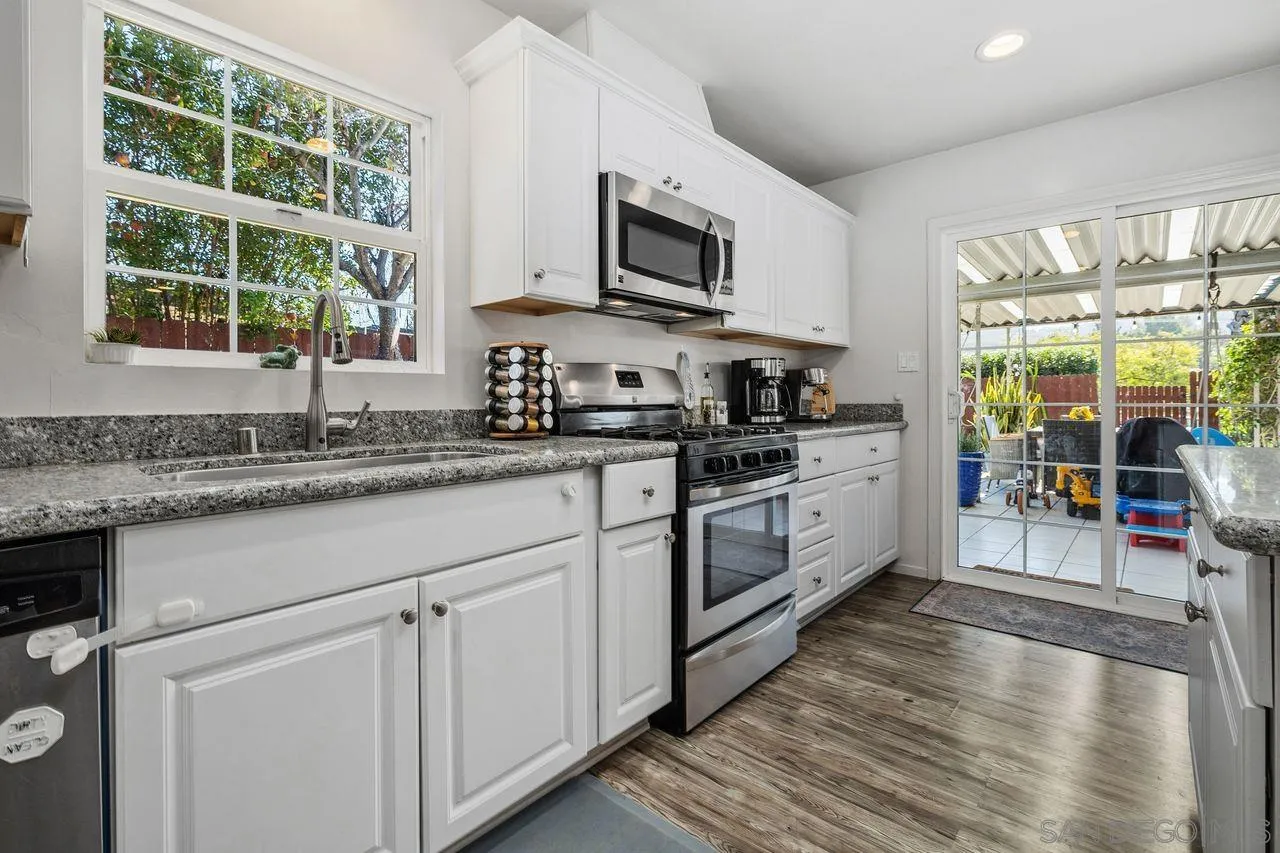 13922 Frame Road Poway, CA 92064 - Photo 13 of 42 Gallery Image 13