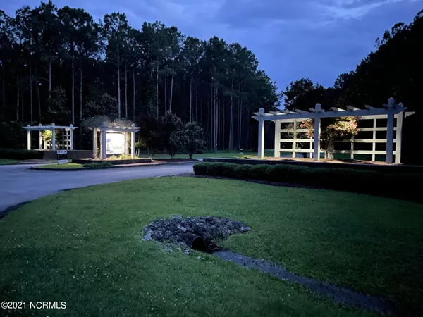 $25,000 | 28 Madison Avenue, Oriental, NC 28571