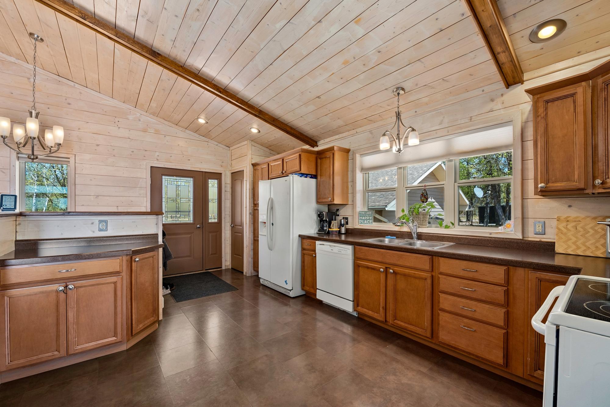 12264 South Randolph Road Watton, MI 49970 - Photo 14 of 38 Gallery Image 14