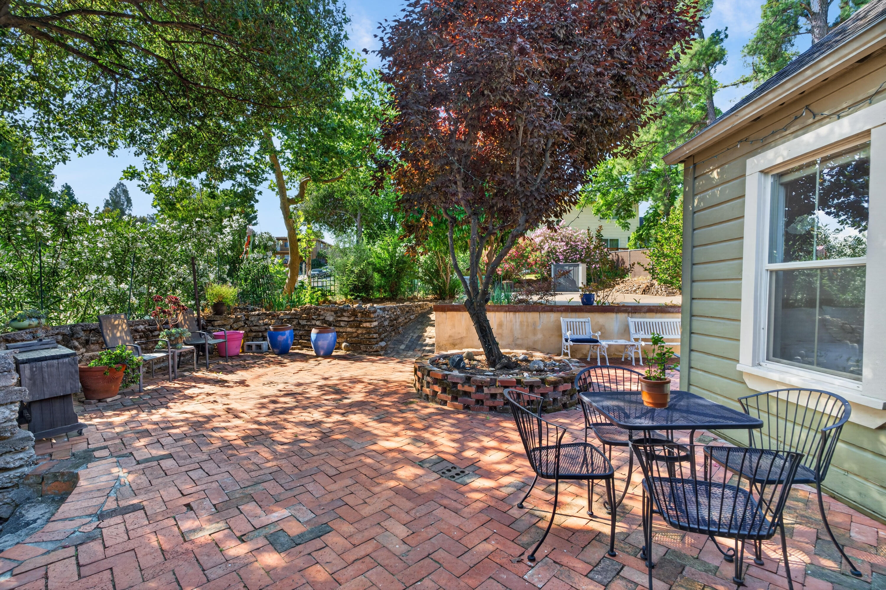 2405 Butte Street Redding, CA 96001 - Photo 30 of 45 2405 Butte St-02555