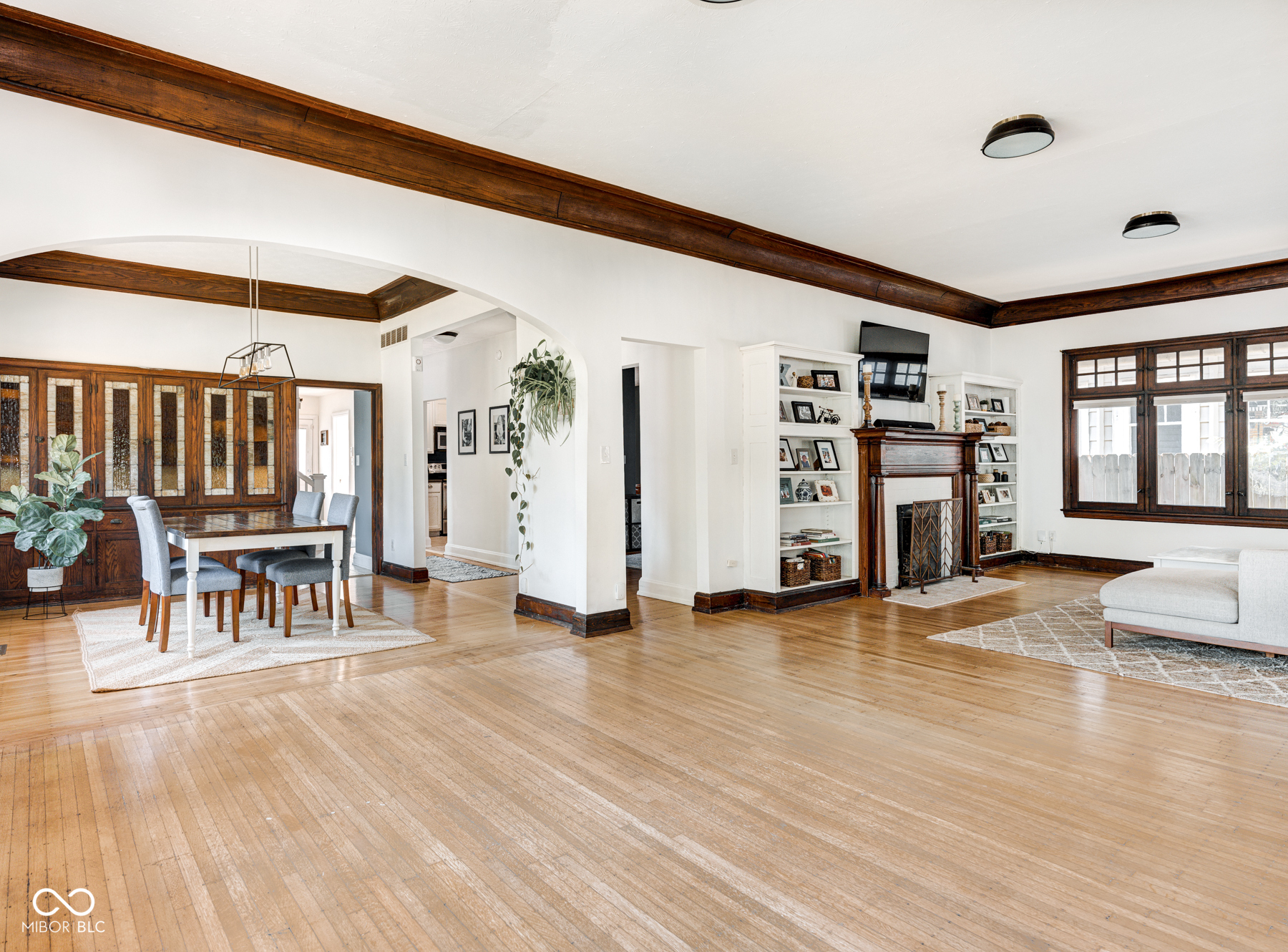 3906 Ruckle Street Indianapolis, IN 46205 - Photo 13 of 63 Gallery Image 13