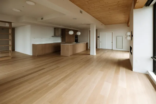 $6,500 | 10 South Paterson Street, Unit 1401, Madison, WI 53703