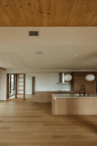 $6,500 | 10 South Paterson Street, Unit 1401, Madison, WI 53703