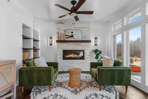 $899,999 | 2875 Stone Creek Circle, Suamico, WI 54313