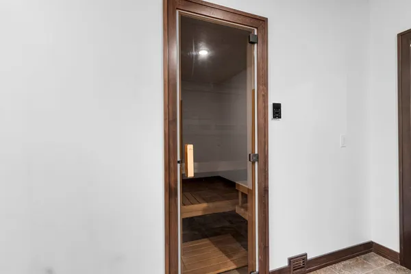 $899,999 | 2875 Stone Creek Circle, Suamico, WI 54313