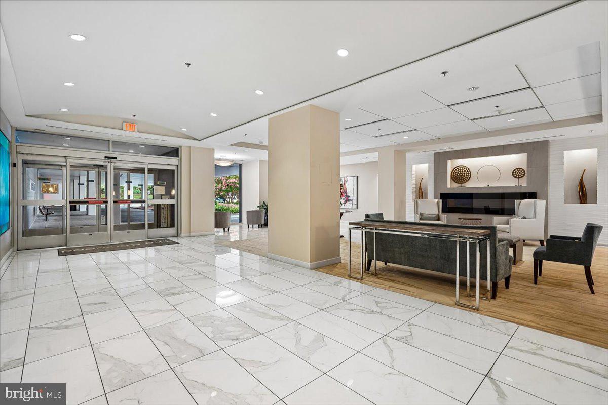 5101 River Road, Unit 1201 Bethesda, MD 20816 - Photo 25 of 47 LOBBY