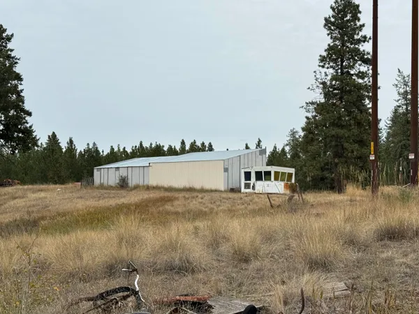 $1,950,950 | 15211 North Wood Road, Ford, WA 99013
