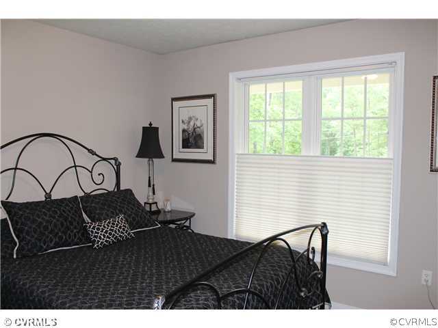 4071 North Hen Peck Road Quinton, VA 23141 - Photo 18 of 23 Bedroom