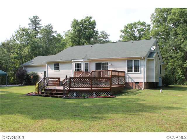 4071 North Hen Peck Road Quinton, VA 23141 - Photo 22 of 23 Patio/Deck