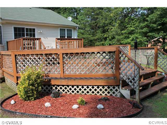 4071 North Hen Peck Road Quinton, VA 23141 - Photo 23 of 23 Patio/Deck