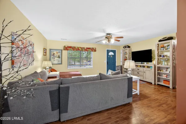 $264,900 | 32 Parker Drive, Beaufort, SC 29906