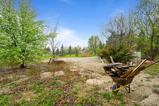 $219,000 | 16045 West 139th Street, Homer Glen, IL 60491