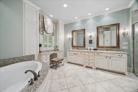 $1,250,000 | 37519 Edgewater Drive, Pinehurst, TX 77362
