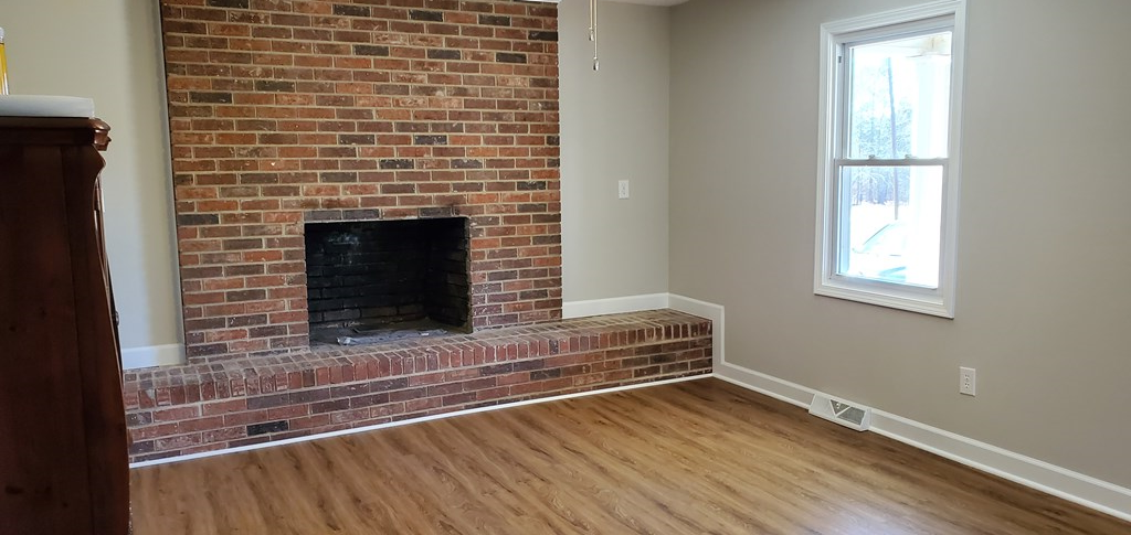 333 State Rd S-30-74 Ware Shoals, SC 29692 - Photo 2 of 25