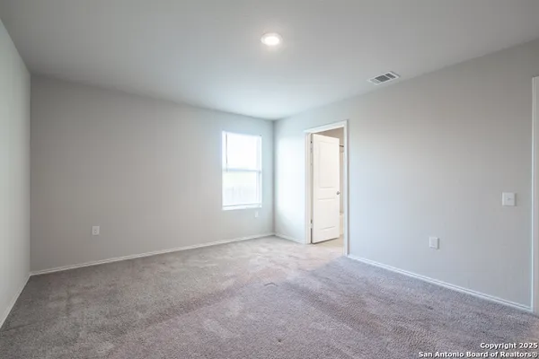 $1,500 | 723 Vermilion, San Antonio, TX 78221