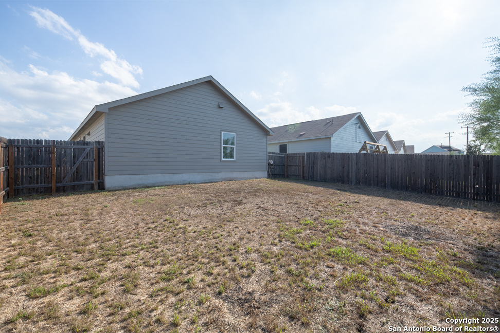 723 Vermilion San Antonio, TX 78221 - Photo 21 of 22