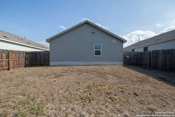 $1,500 | 723 Vermilion, San Antonio, TX 78221