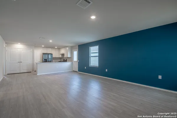 $1,500 | 723 Vermilion, San Antonio, TX 78221