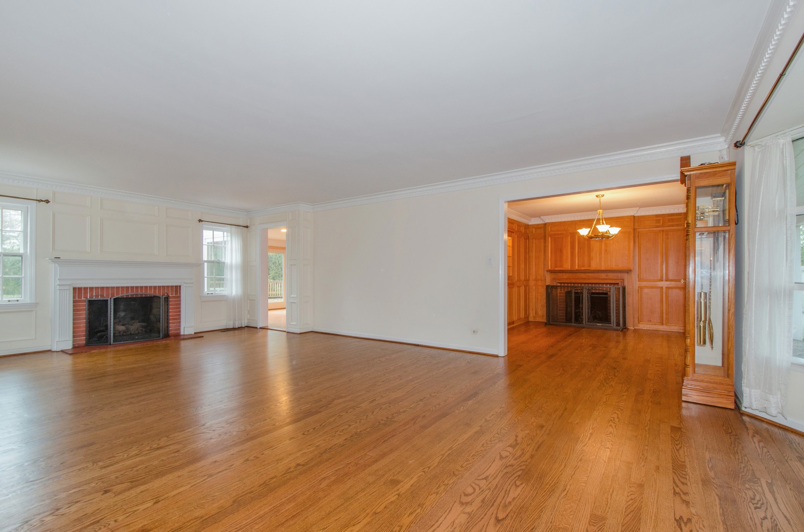 210 Coach Road Northfield, IL 60093 - Photo 4 of 20
