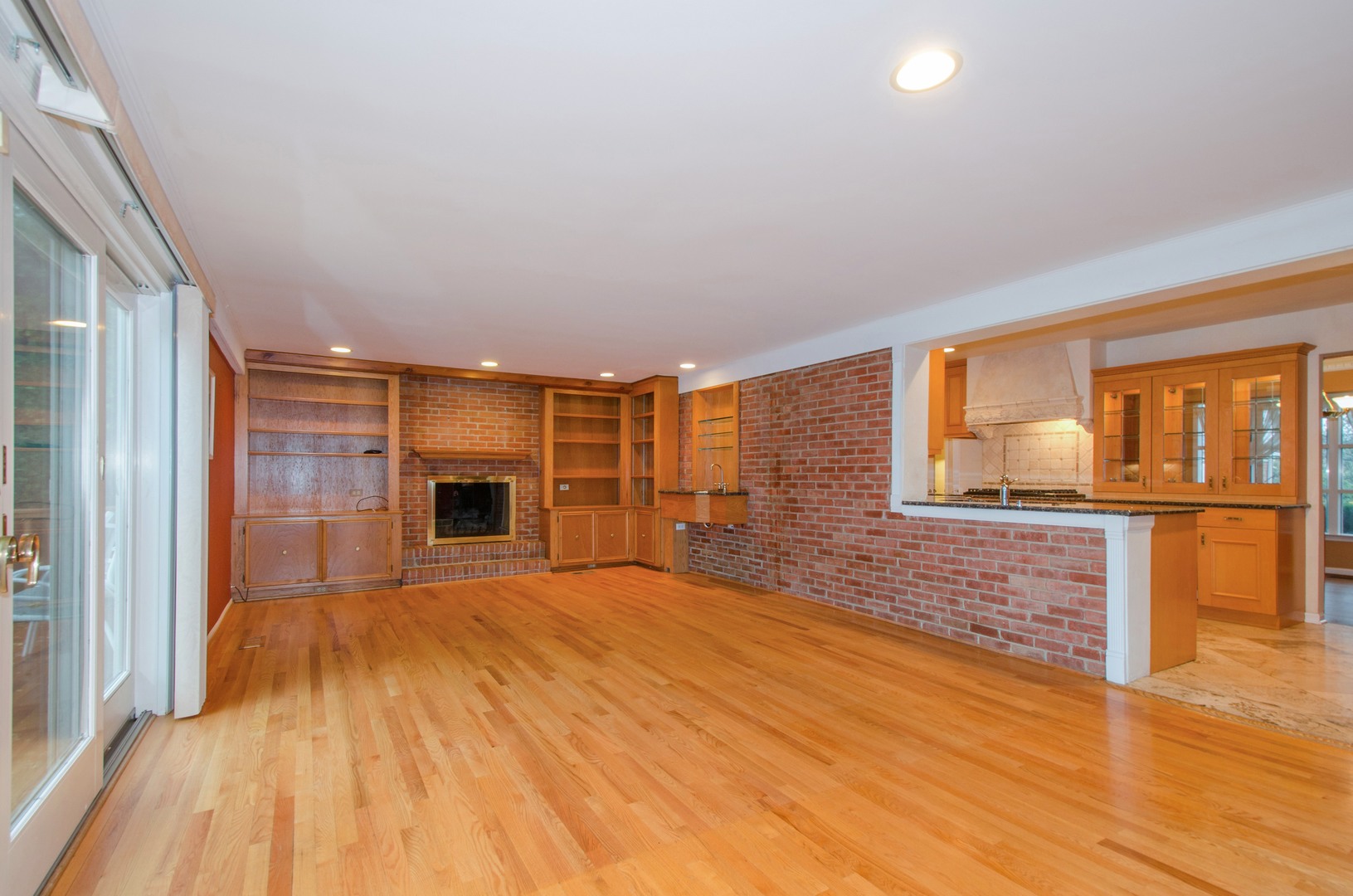 210 Coach Road Northfield, IL 60093 - Photo 8 of 20