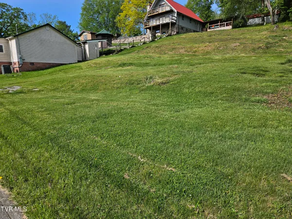 $25,000 | 108 Cherry Street Southeast, Wise, VA 24293