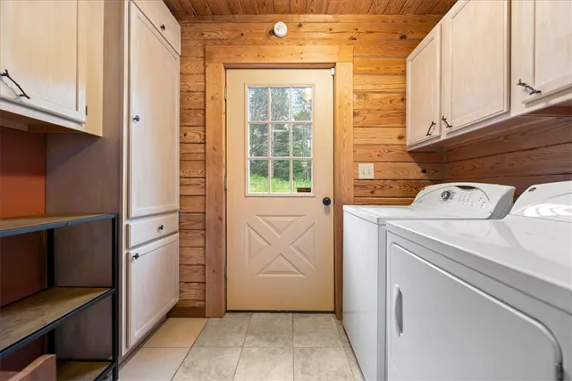 $379,000 | 305 Mt Bay Drive, Westminster, SC 29693