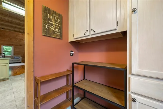 $379,000 | 305 Mt Bay Drive, Westminster, SC 29693