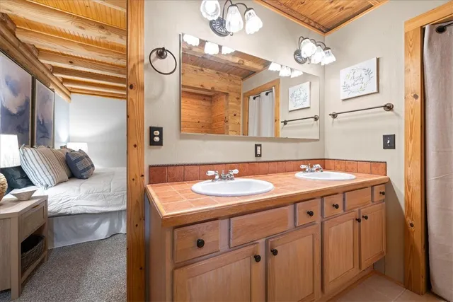 $379,000 | 305 Mt Bay Drive, Westminster, SC 29693