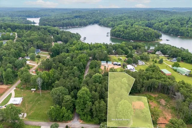 $379,000 | 305 Mt Bay Drive, Westminster, SC 29693