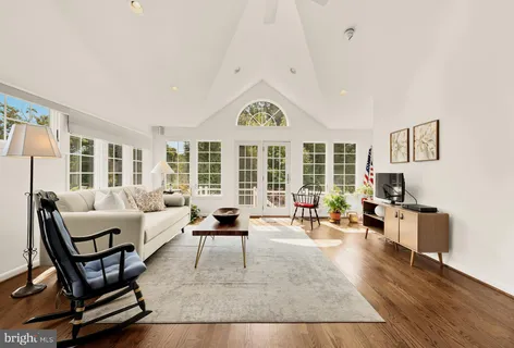$1,675,000 | 3630 37th Street North, Arlington, VA 22207