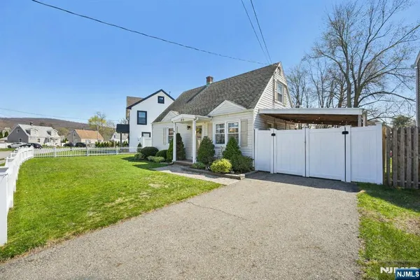 $469,000 | 23 Smith Avenue, Wanaque, NJ 07420