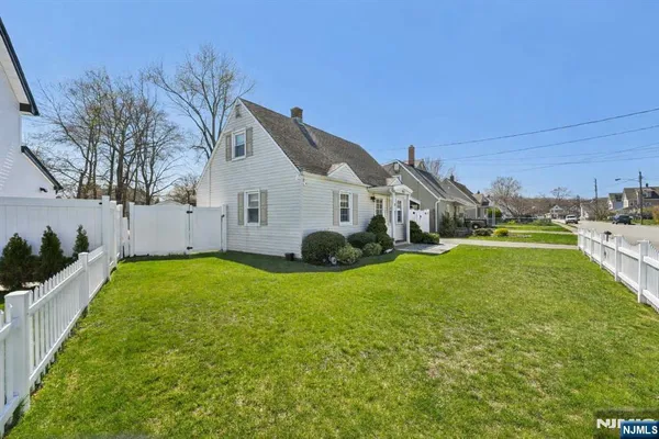 $469,000 | 23 Smith Avenue, Wanaque, NJ 07420