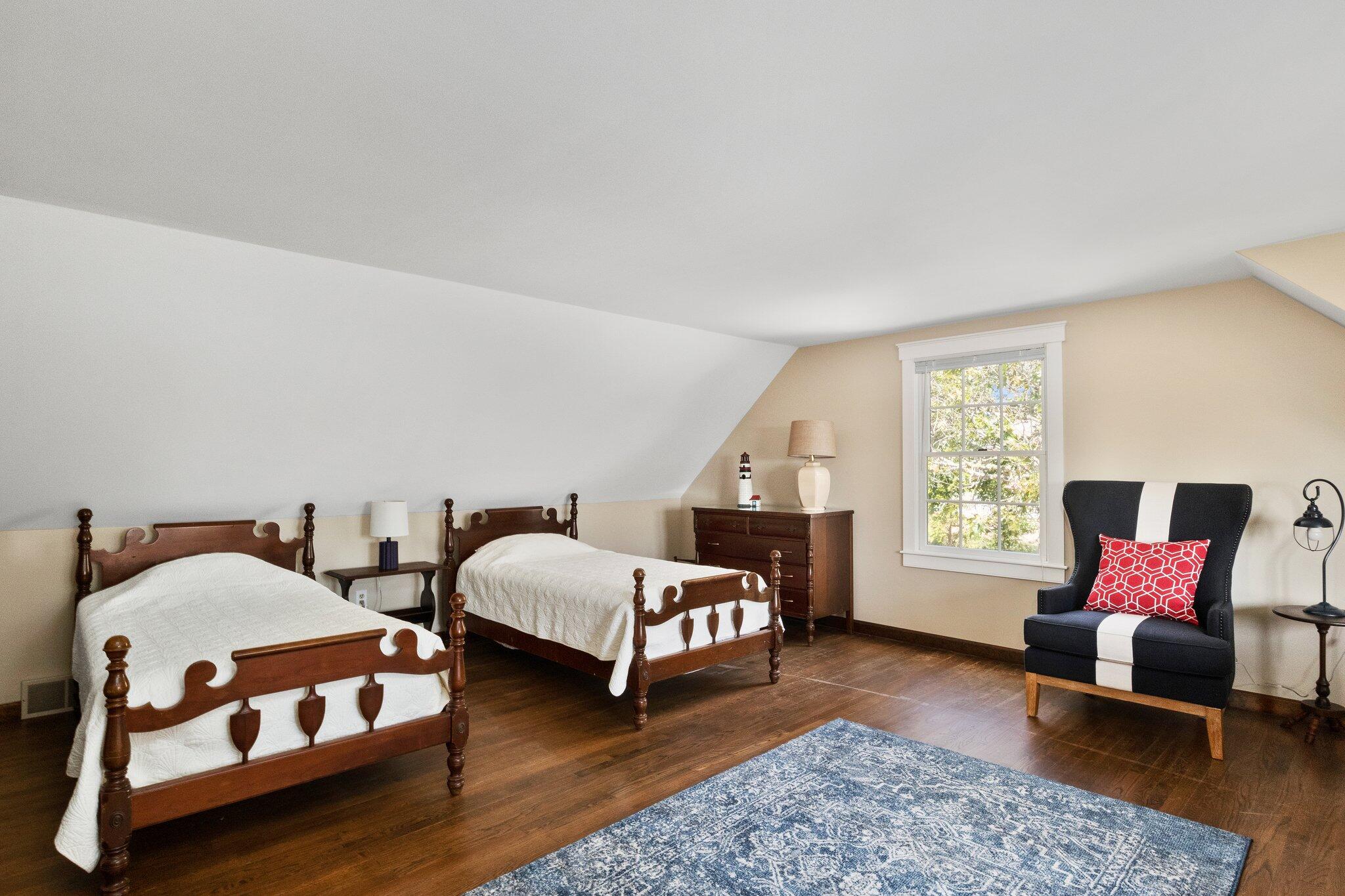 4 Portview Road Chatham, MA 02659 - Photo 38 of 69 a bedroom with two beds and a couch