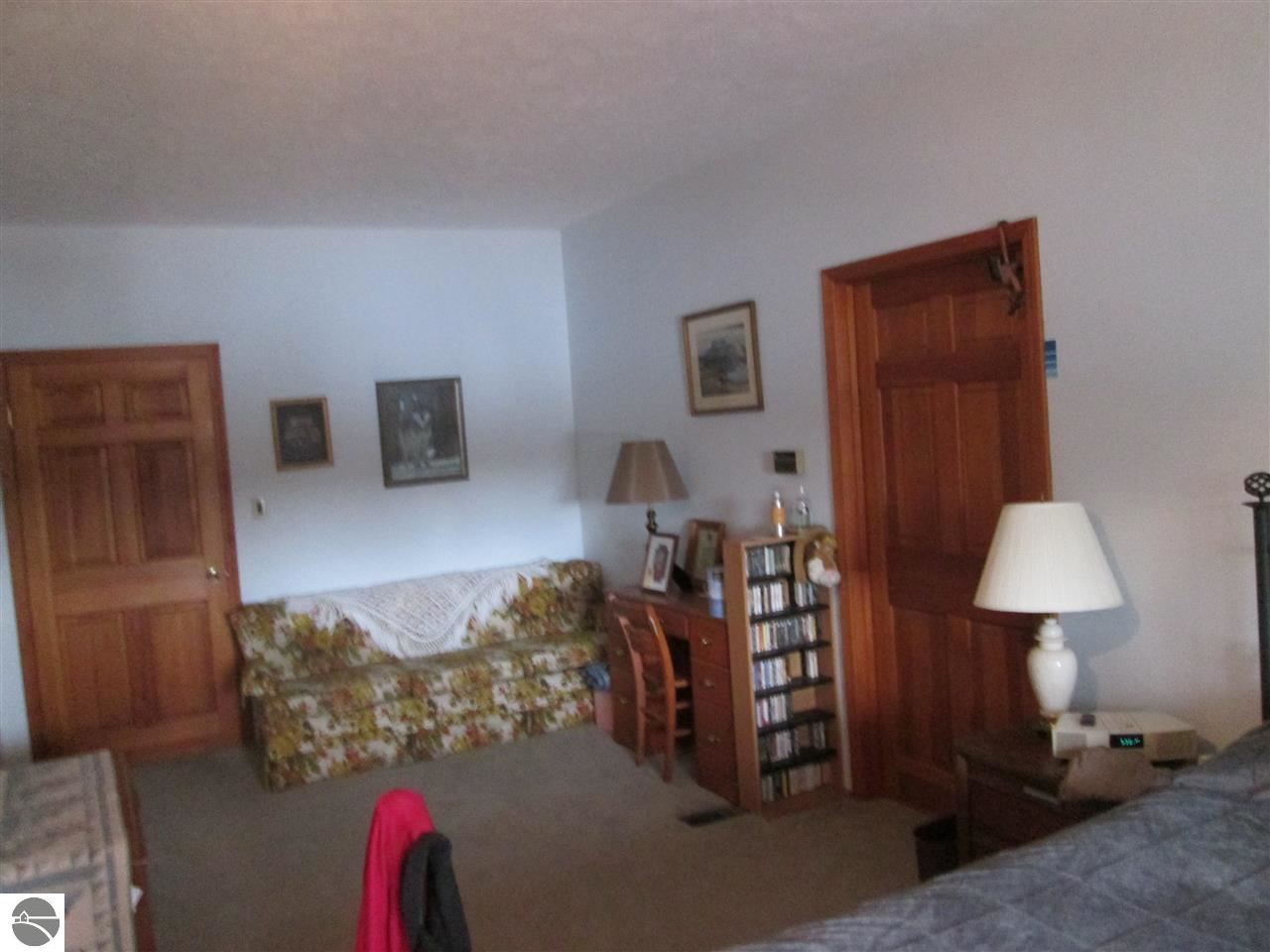 9587 Innis Road Northeast Alden, MI 49612 - Photo 19 of 67 1801536-18.JPG