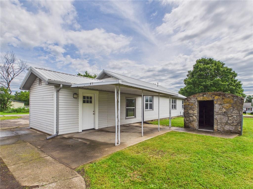 302 McCleverty Street Fort Scott, KS 66701 - Photo 22 of 23