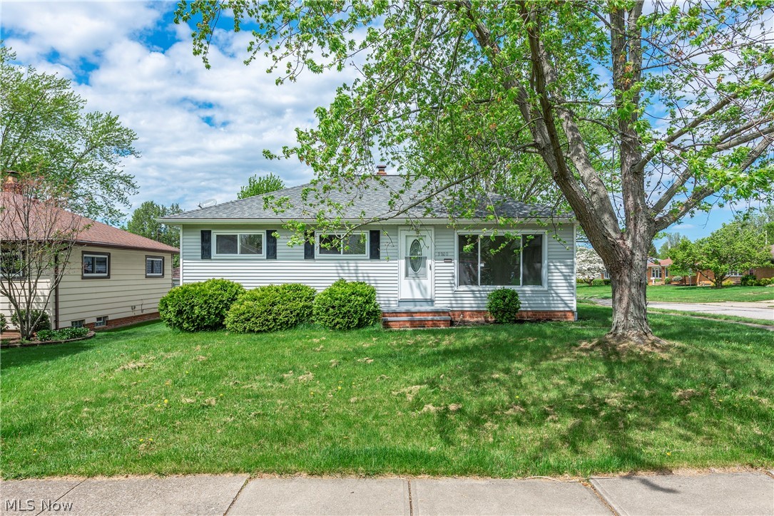 9800 Reichert Road Cleveland, OH 44130 - Photo 1 of 39 Gallery Image 1