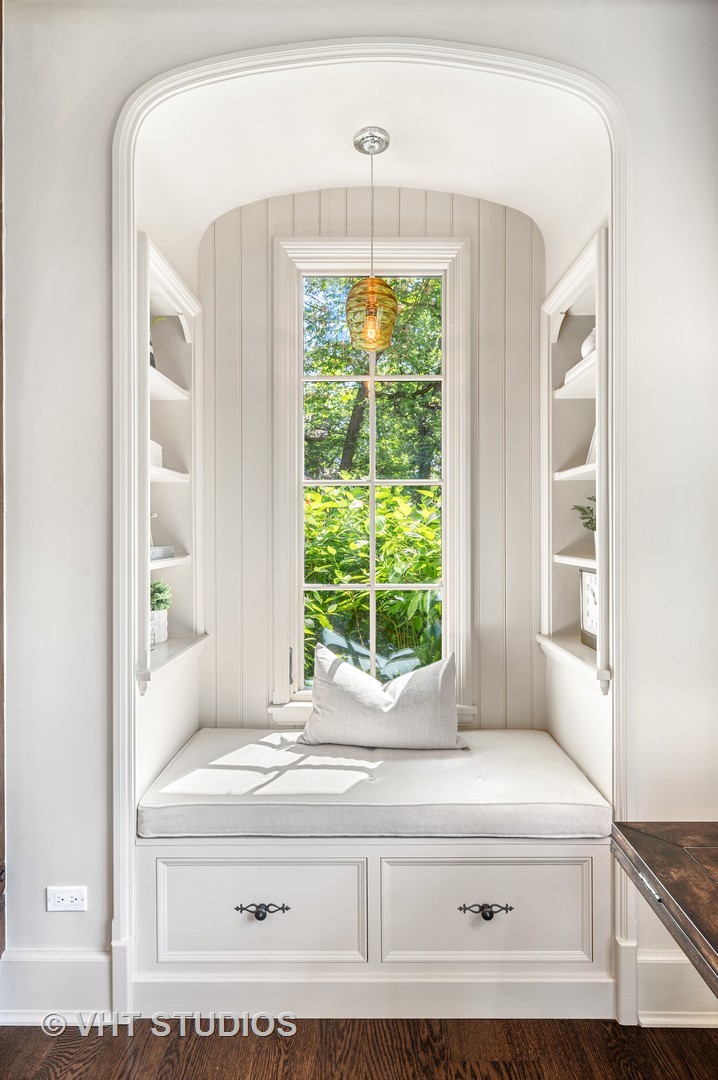 507 Greenleaf Avenue Wilmette, IL 60091 - Photo 12 of 53