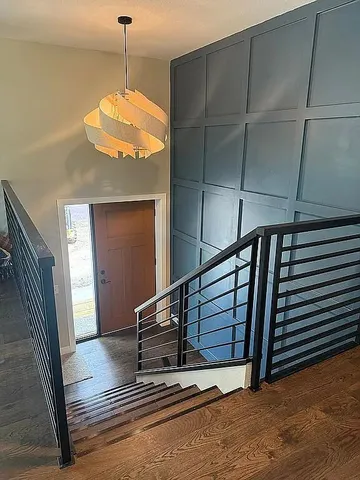 $399,900 | 100 Edgewood Drive, Redwood Falls, MN 56283