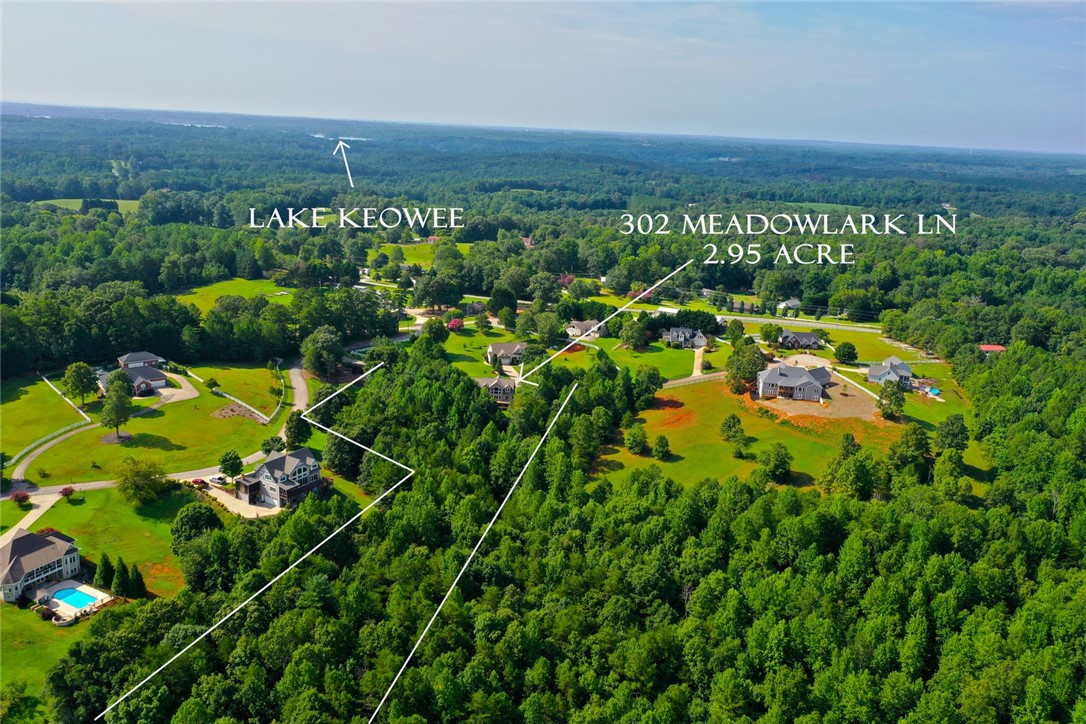 302 Meadowlark Lane Seneca, SC 29672 - Photo 4 of 50