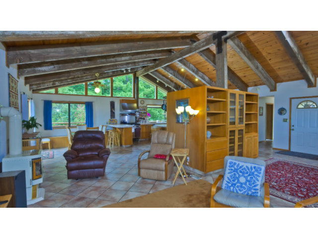 500 Irish Ridge Road Half Moon Bay, CA 94019 - Photo 5 of 25 a living room with furniture and a table