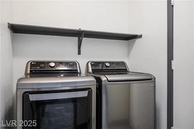 $2,130 | 7163 Brassica Court, Las Vegas, NV 89148