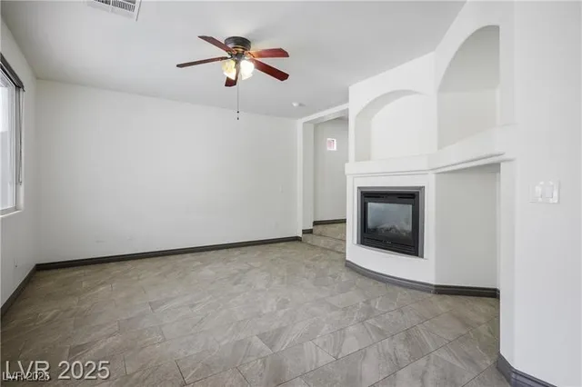 $2,130 | 7163 Brassica Court, Las Vegas, NV 89148